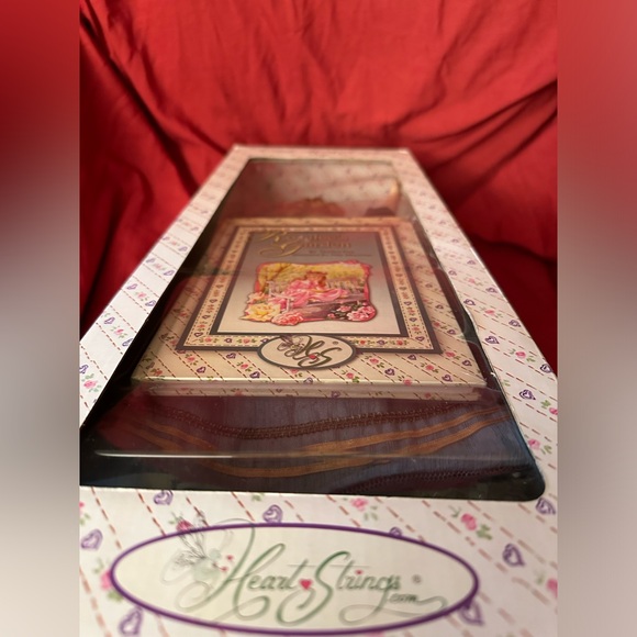 Heart strings Galleries Sweet Dreams Angel Doll by Artist Cindy McClure Rosalee - Picture 10 of 12